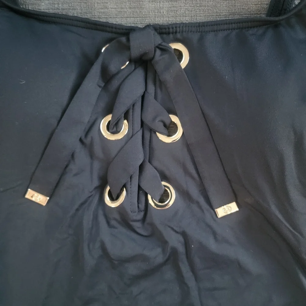 Michael Kors Women's Black Lace Up Gold Grommets One Piece Swimsuit Size 8 - Picture 11 of 13